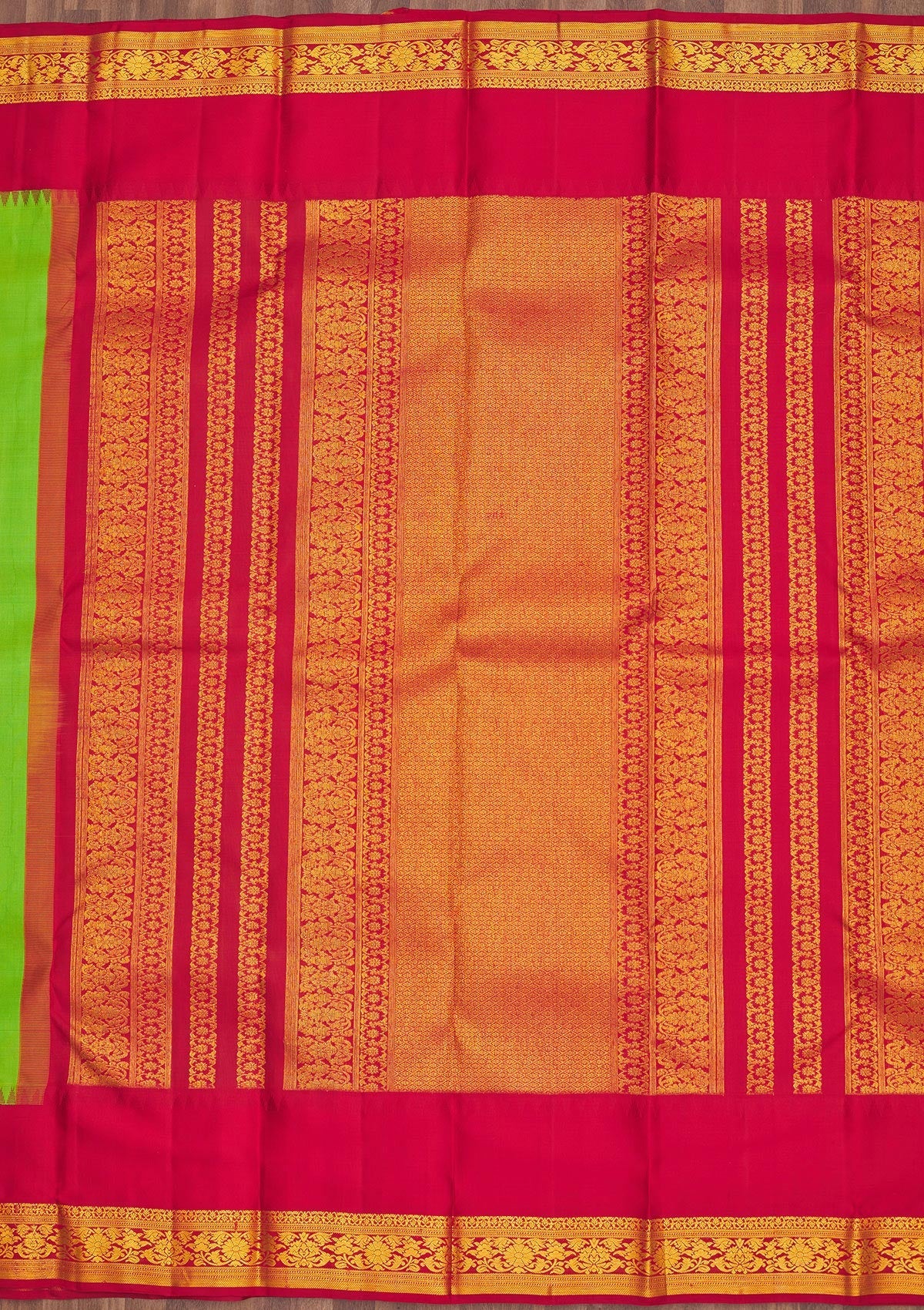 Green Zariwork Pure Silk Saree