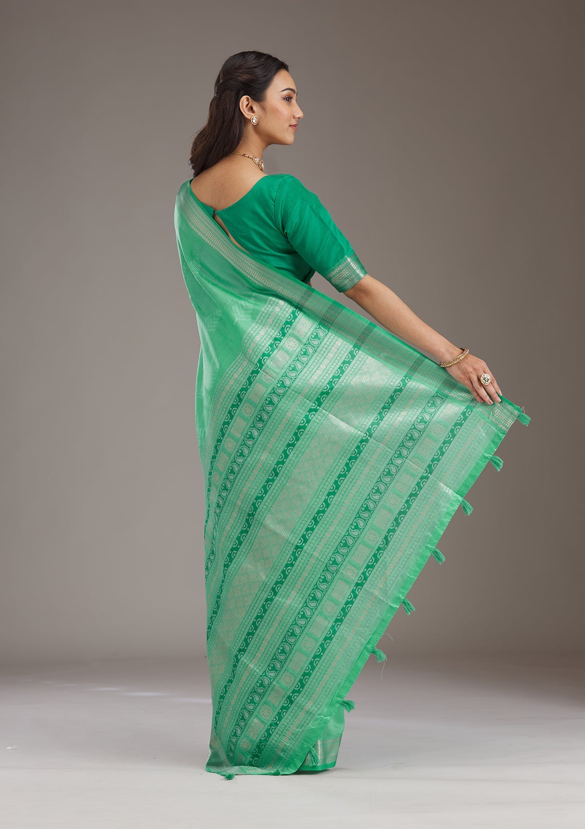 Green Zariwork Tissue Saree-Koskii