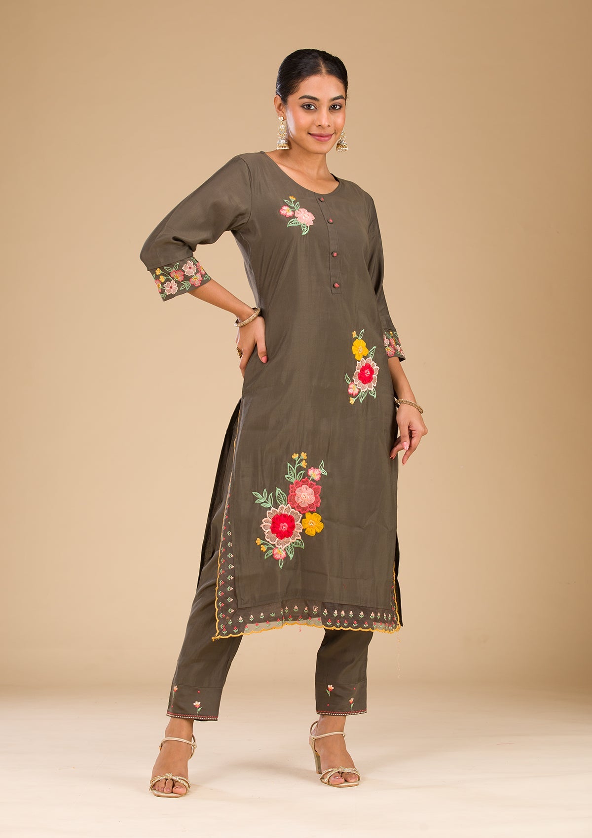 Grey Applique Cotton Readymade Salwar Suit-Koskii