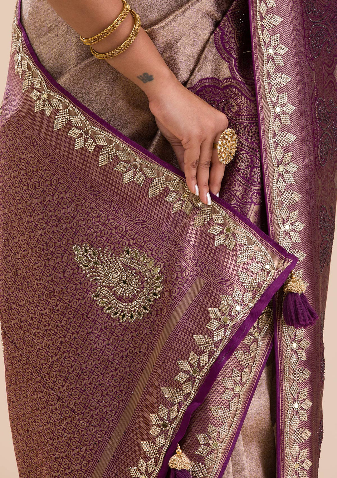 Lavender Stonework Soft Silk Saree-Koskii