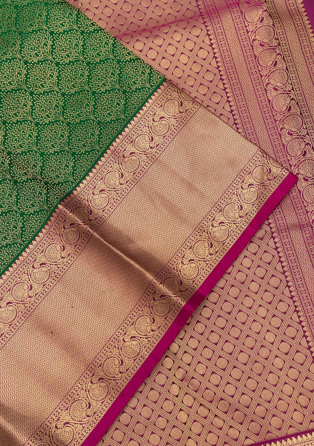 Leaf Green Zariwork Pure Silk Saree-Koskii