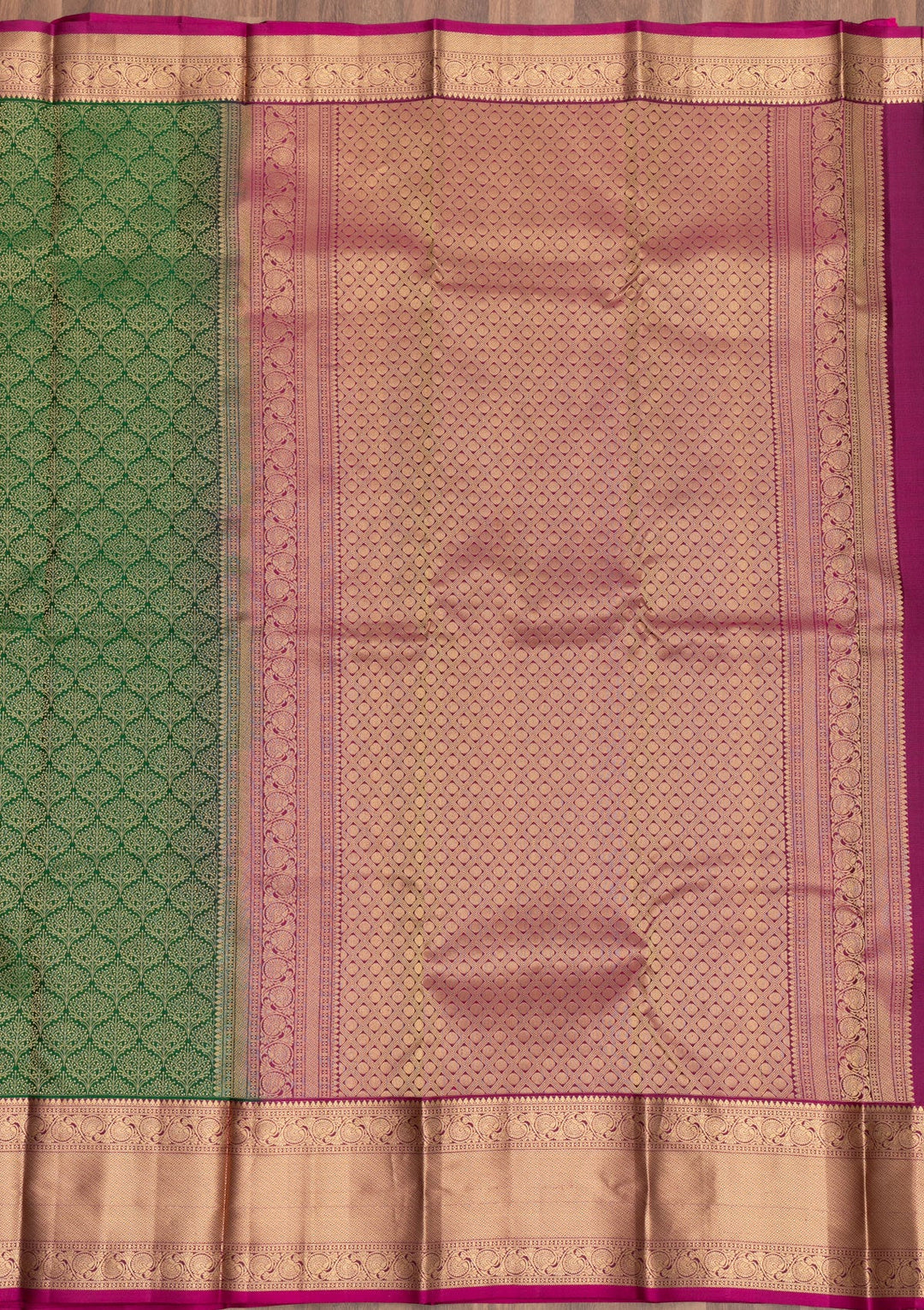 Leaf Green Zariwork Pure Silk Saree-Koskii