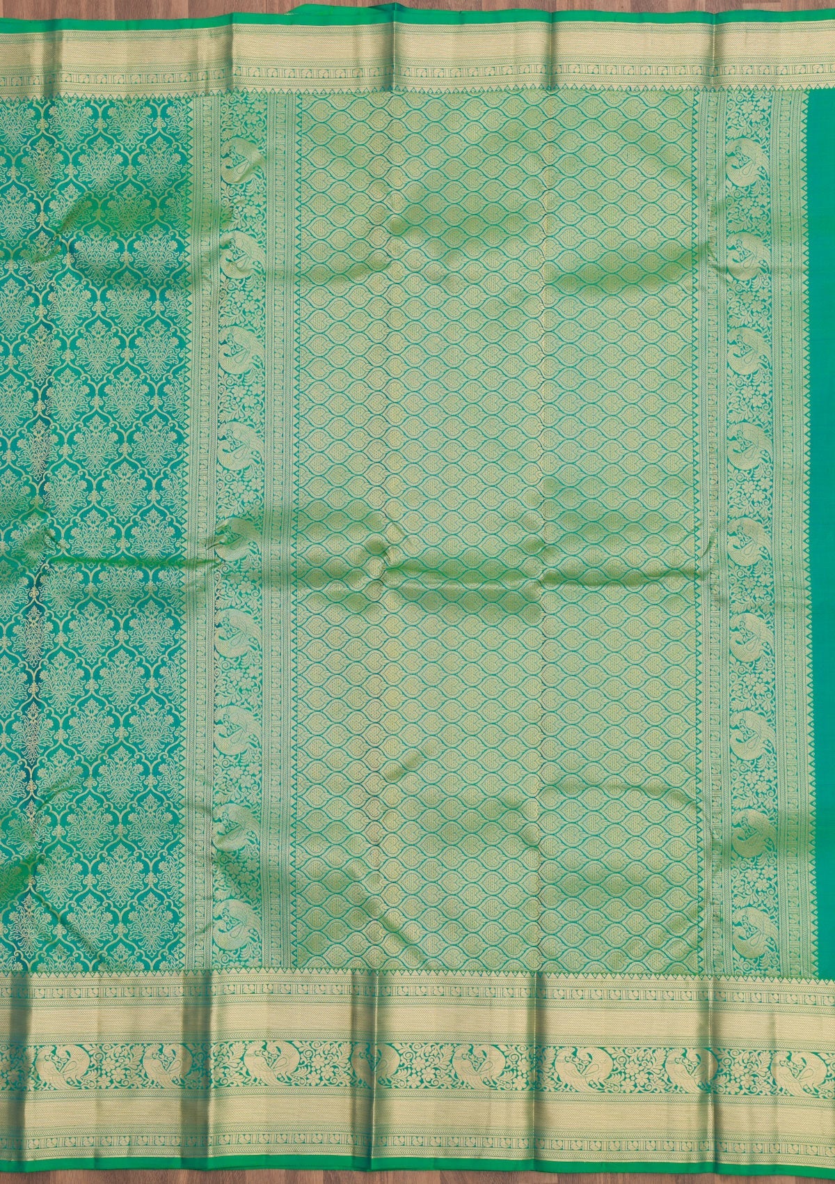 Leaf Green Zariwork Pure Silk Saree-Koskii