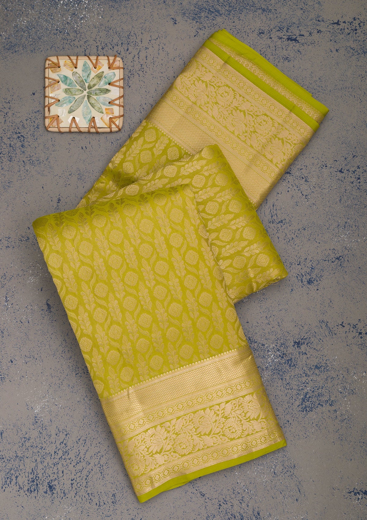 Leaf Green Zariwork Pure Silk Saree-Koskii