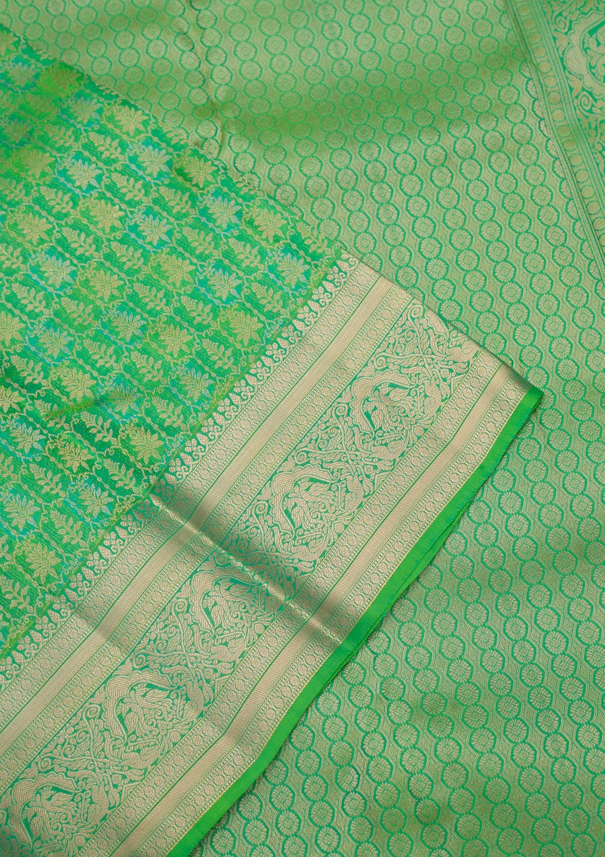 Leaf Green Zariwork Pure Silk Saree-Koskii