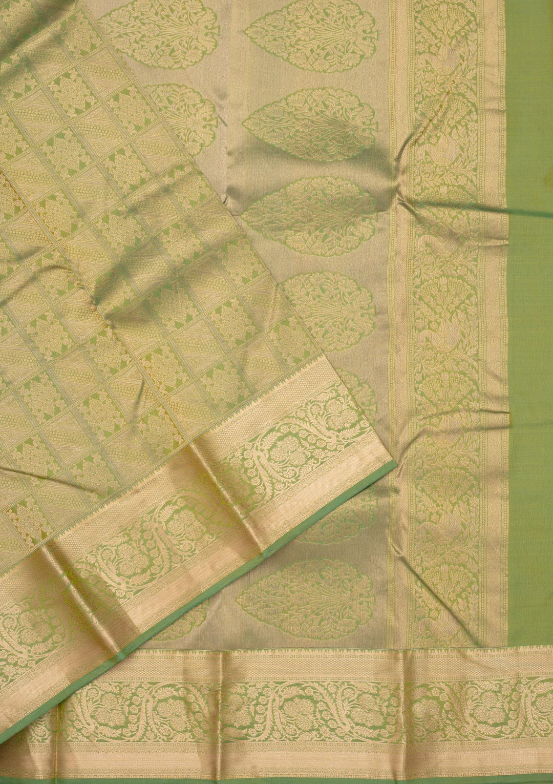 Leaf Green Zariwork Pure Silk Saree-Koskii