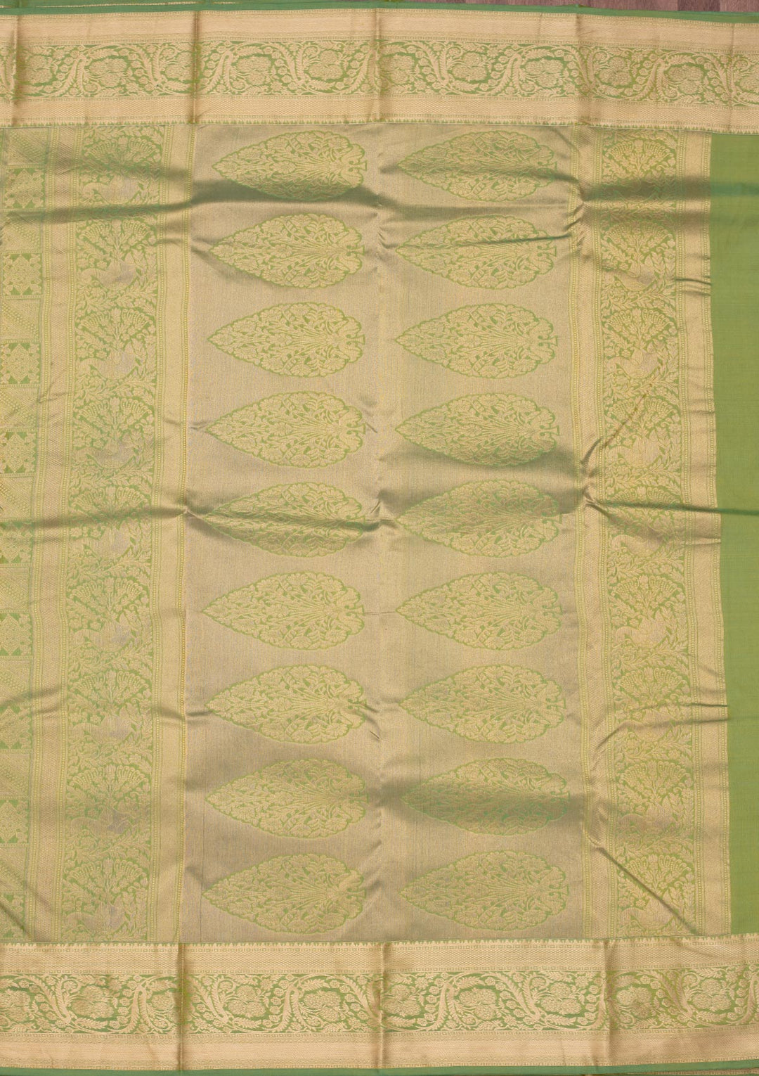 Leaf Green Zariwork Pure Silk Saree-Koskii