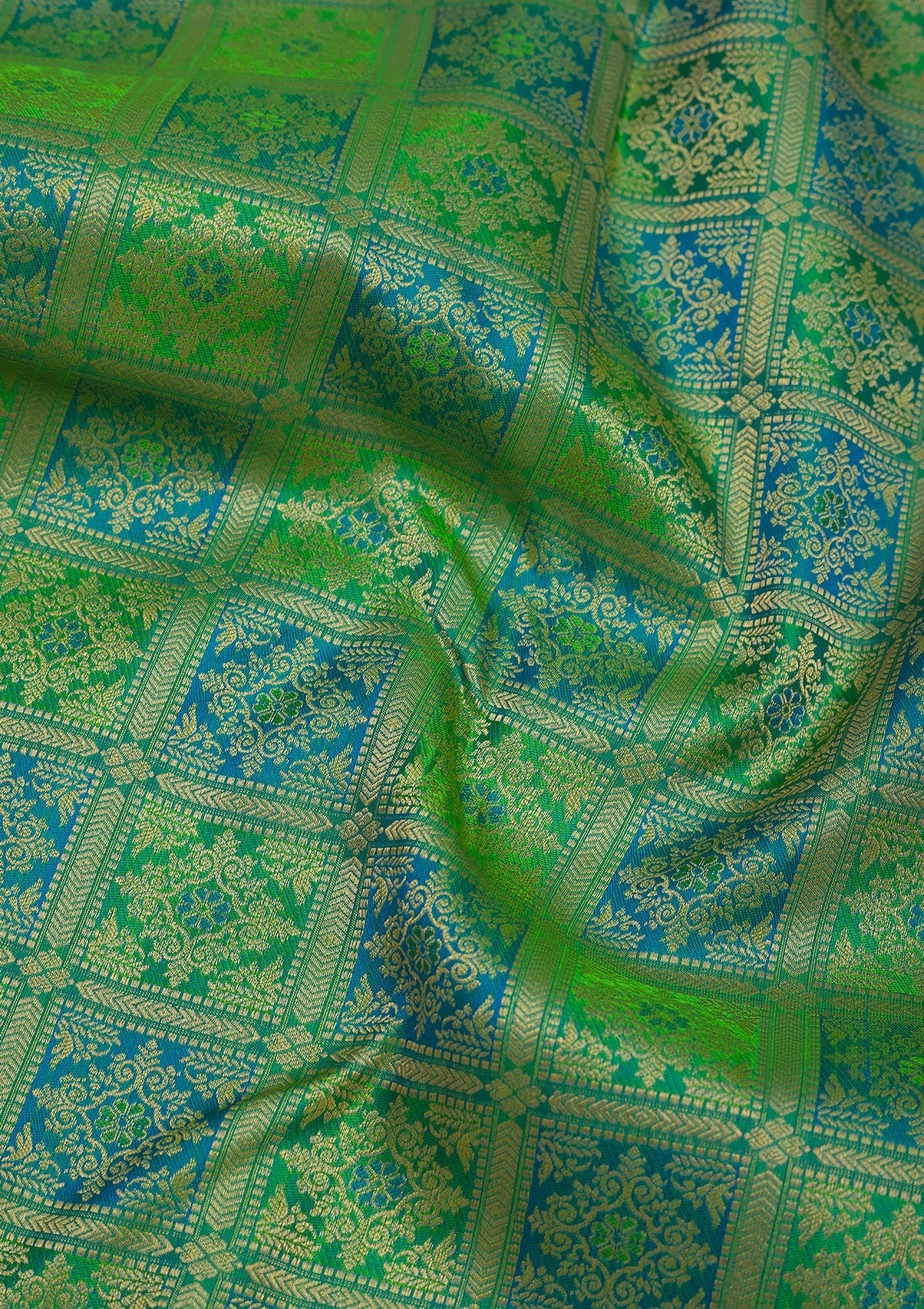 Leaf Green Zariwork Pure Silk Saree-Koskii