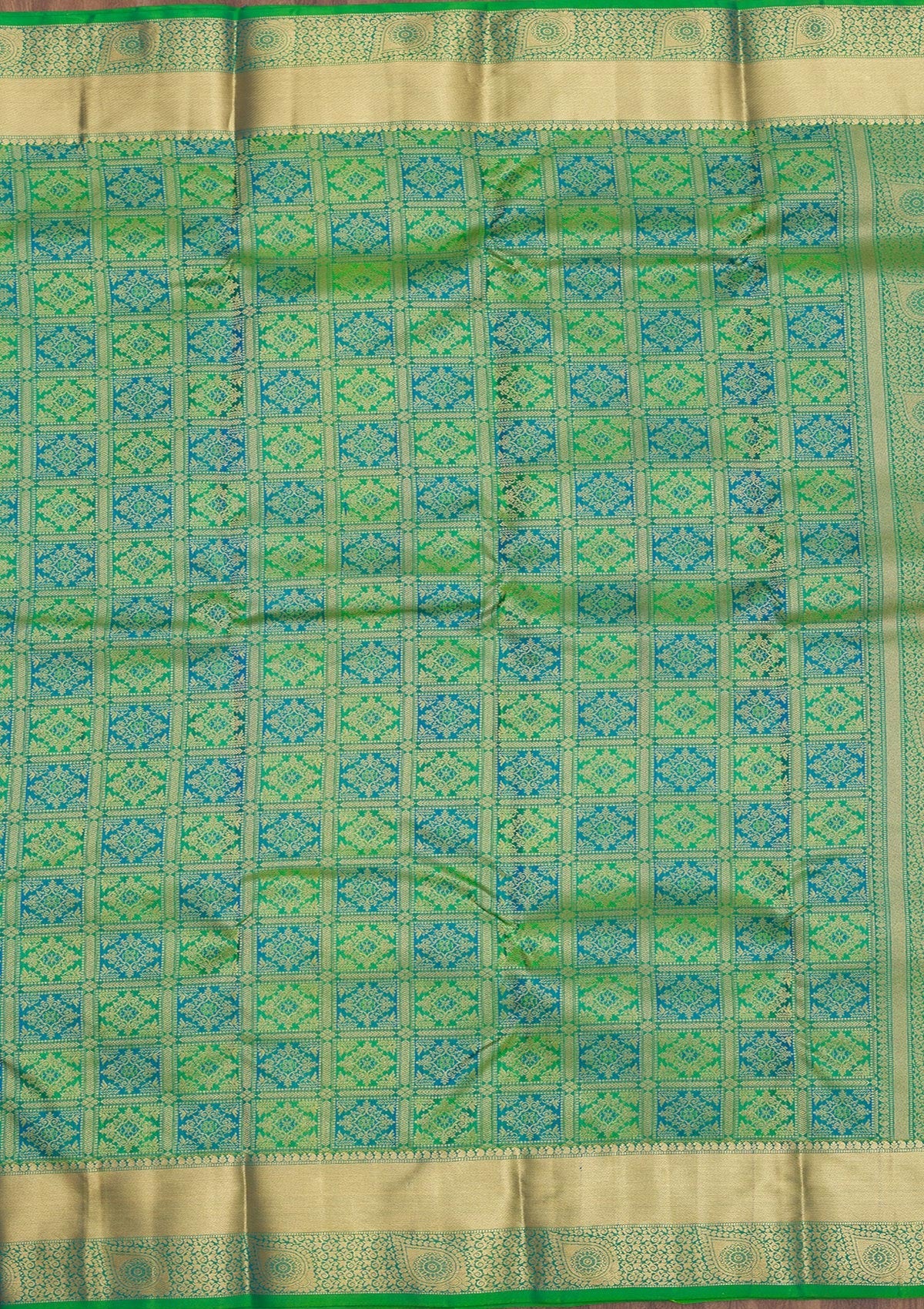 Leaf Green Zariwork Pure Silk Saree-Koskii