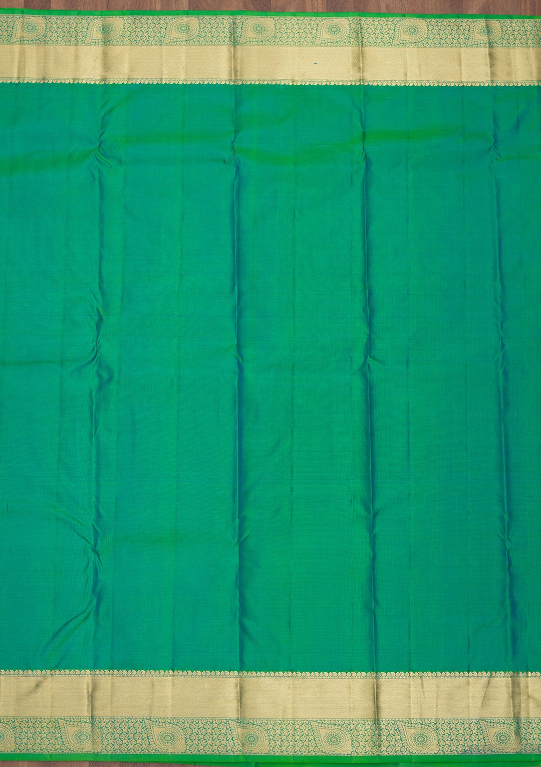 Leaf Green Zariwork Pure Silk Saree-Koskii