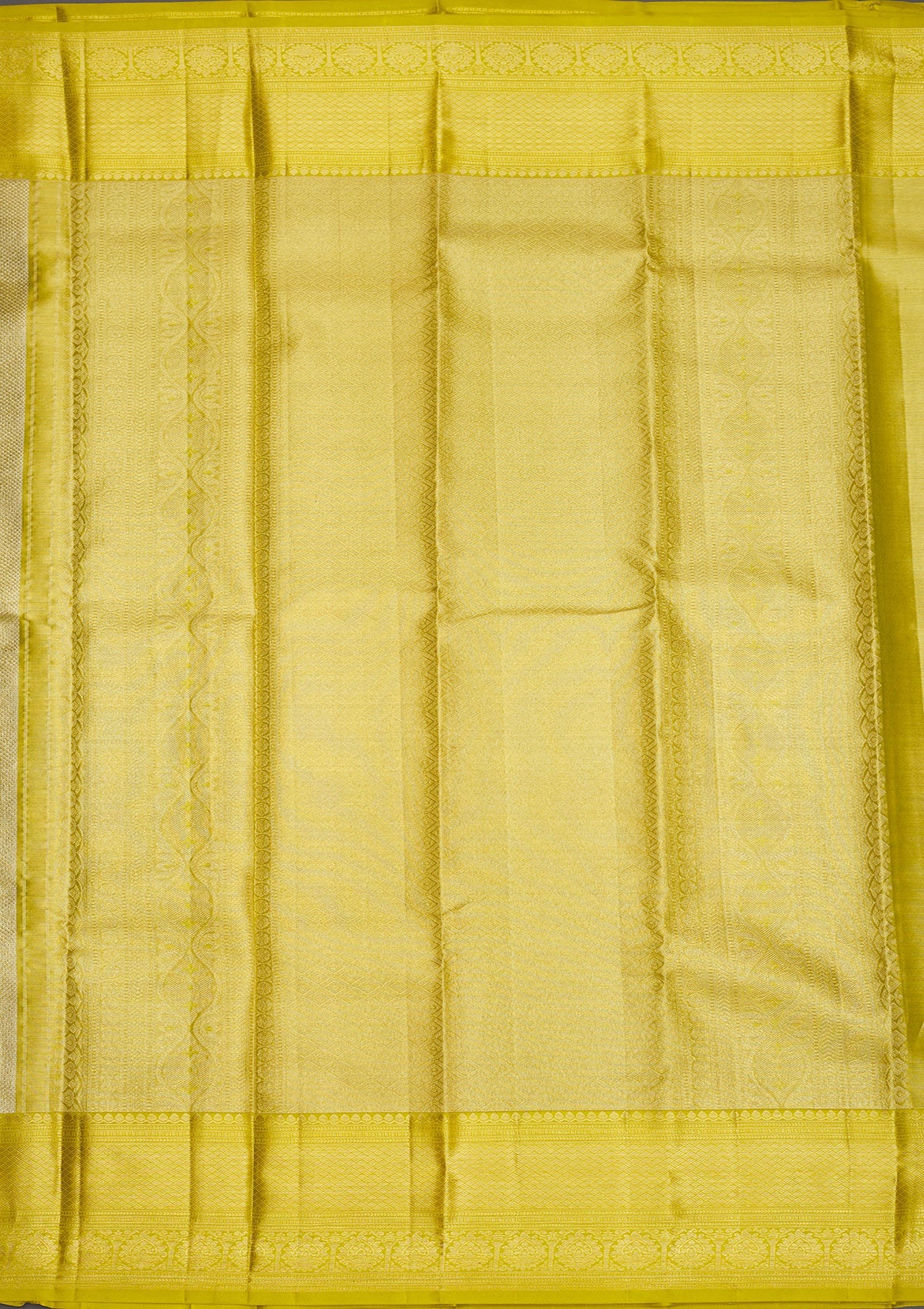 Leaf Green Zariwork Pure Silk Saree-Koskii