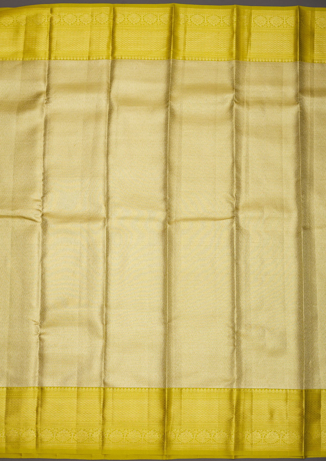 Leaf Green Zariwork Pure Silk Saree-Koskii