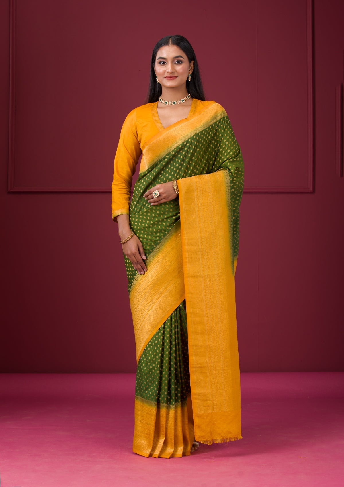 Leaf Green Zariwork Soft Silk Saree-Koskii