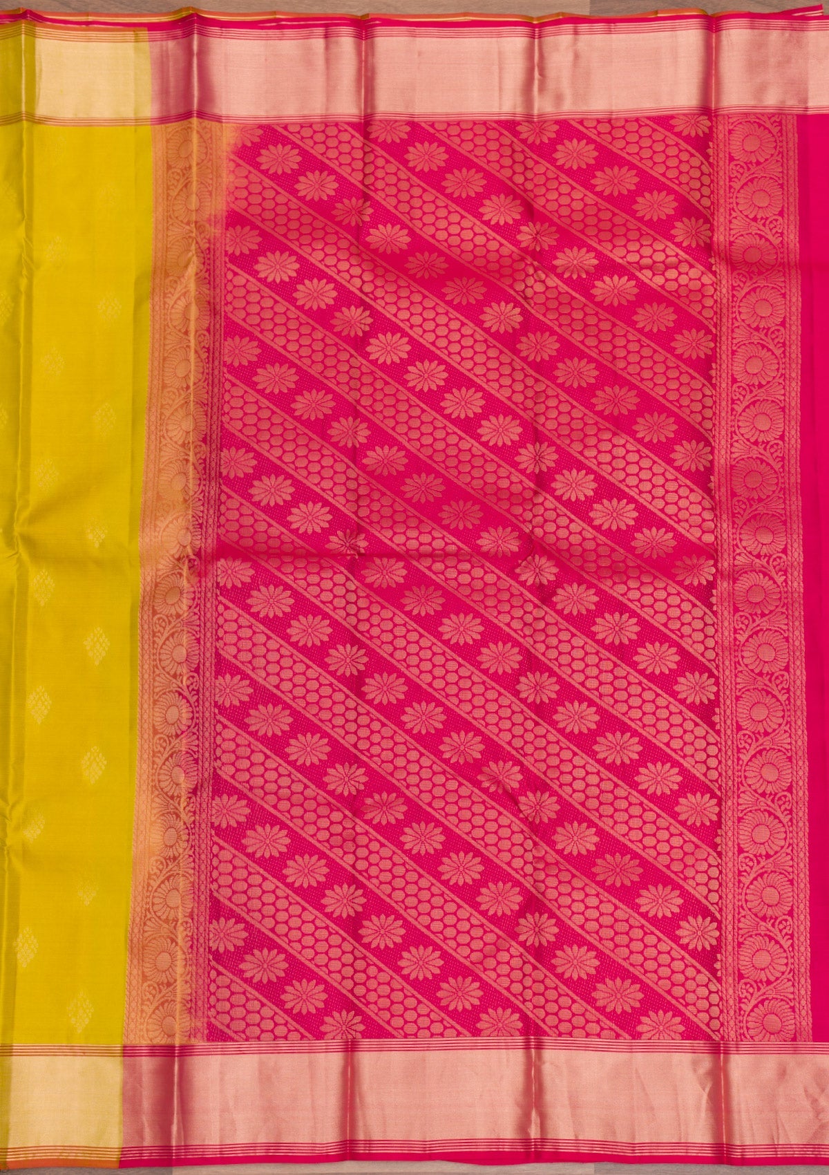 Lemon Yellow Zariwork Pure Silk Saree-Koskii