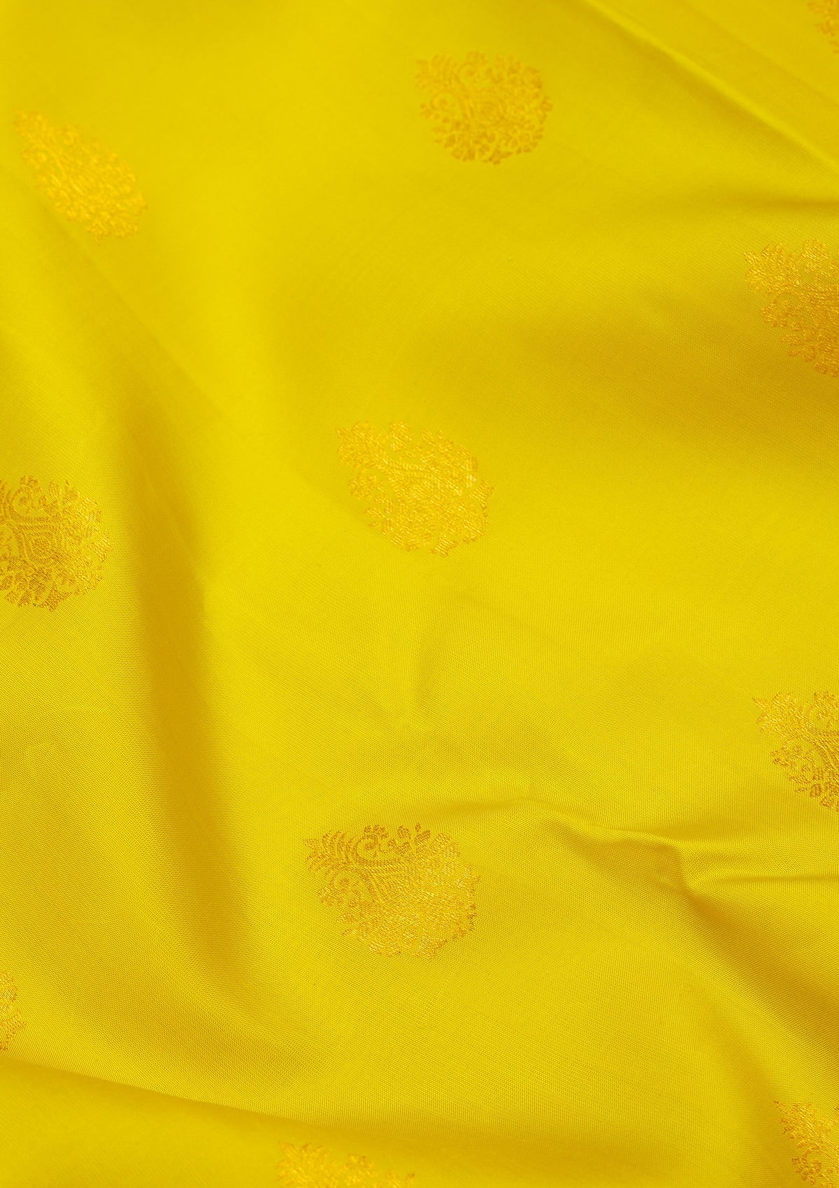 Lemon Yellow Zariwork Pure Silk Saree