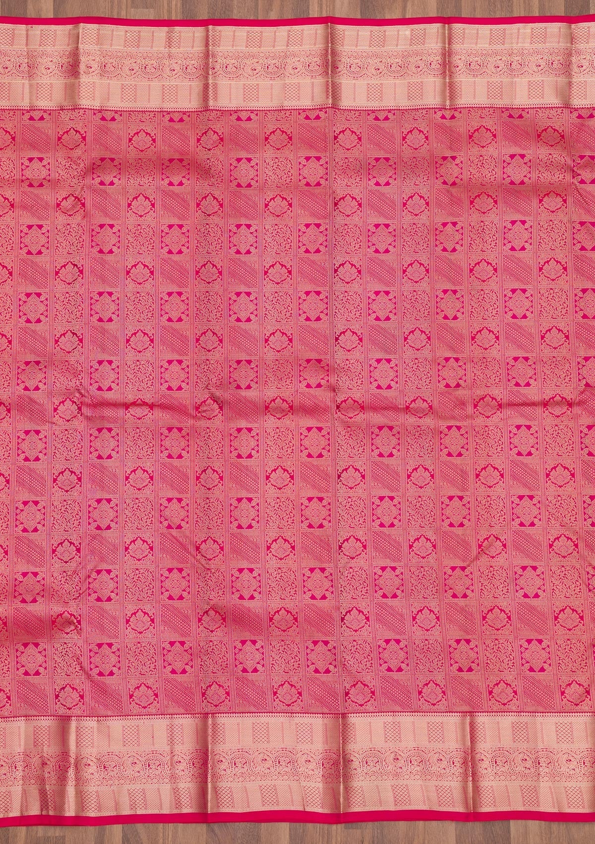 Magenta Pink Zariwork Pure Silk Saree-Koskii