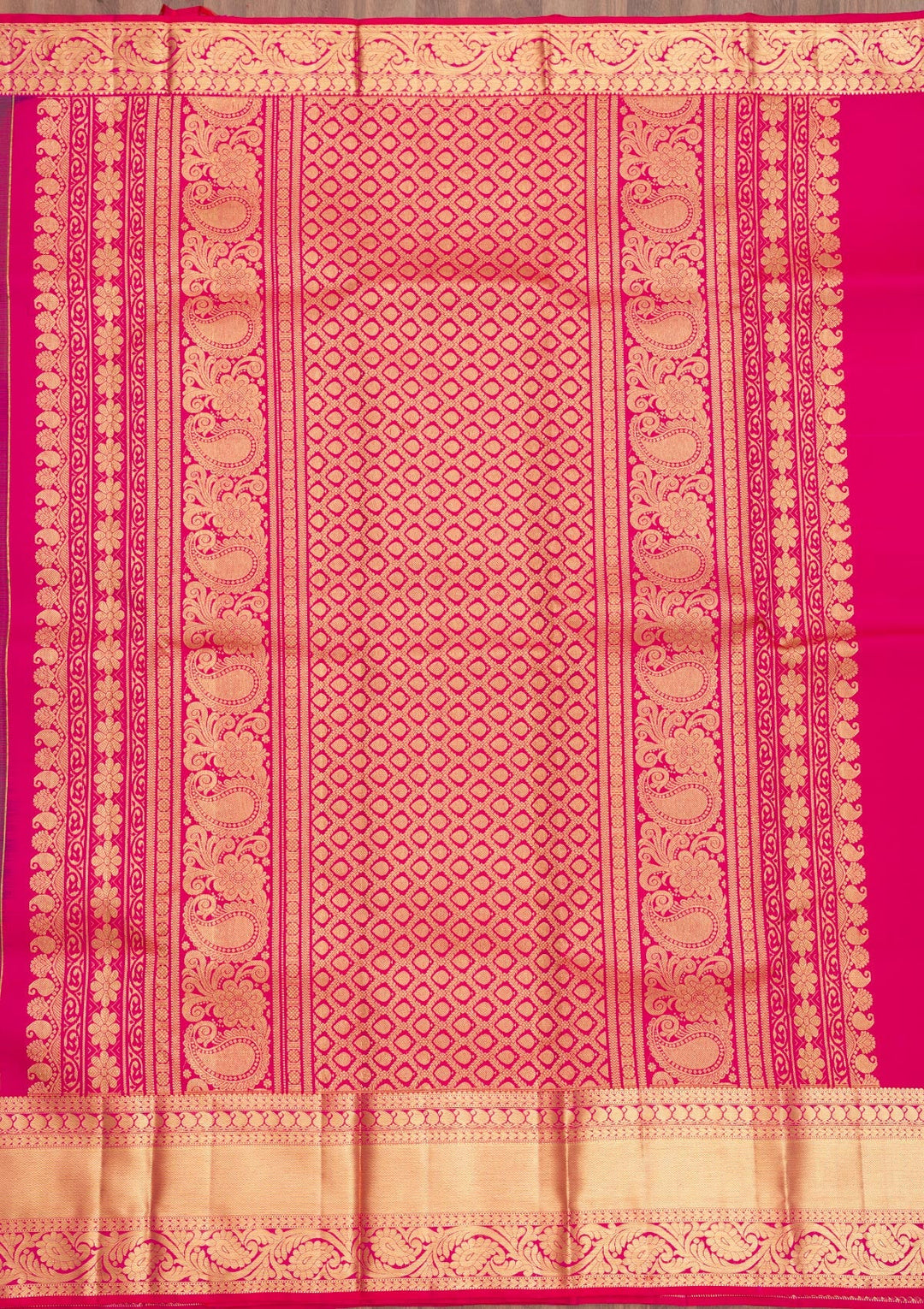 Magenta Pink Zariwork Pure Silk Saree-Koskii