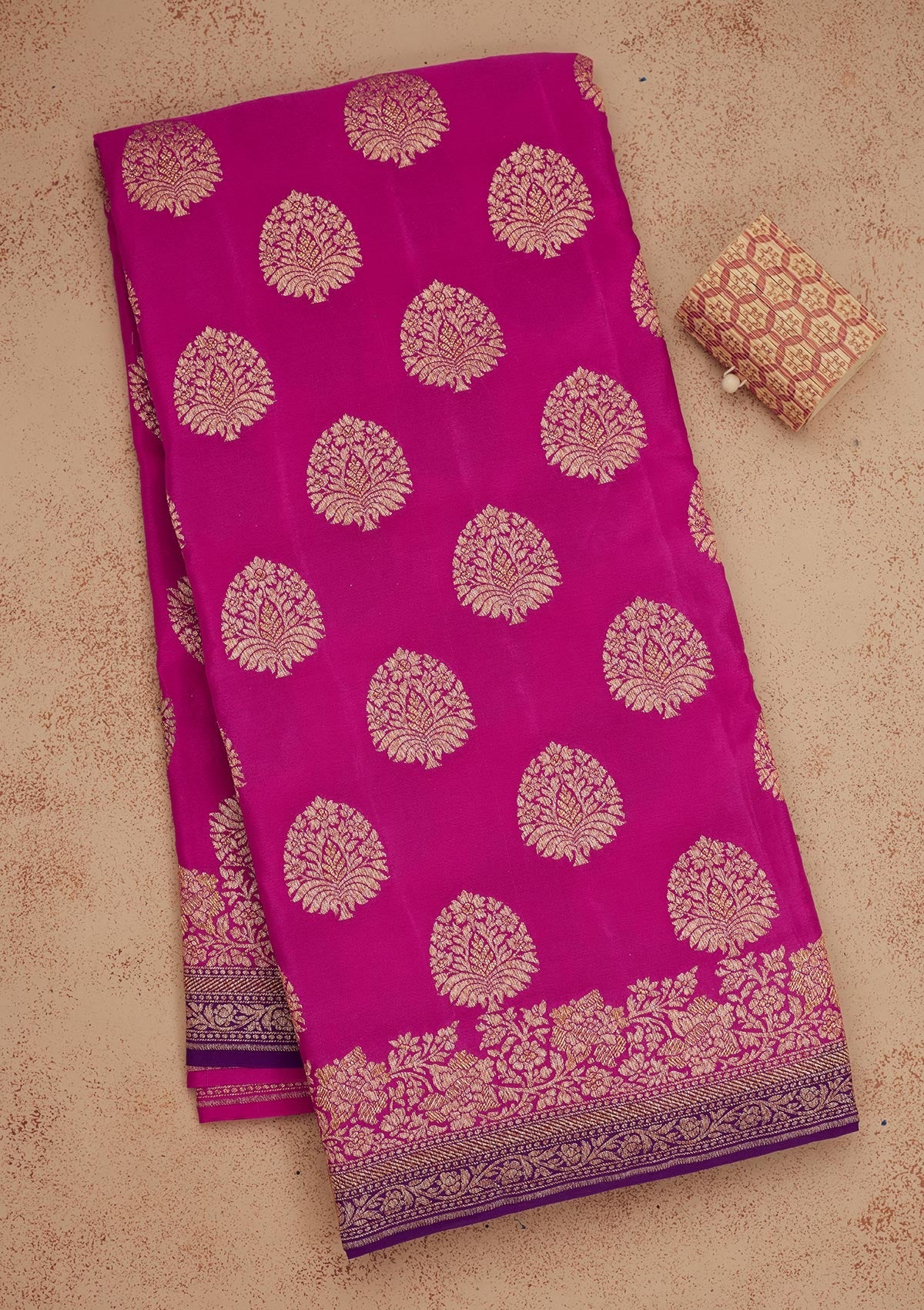 Magenta Pink Zariwork Pure Silk Saree-Koskii