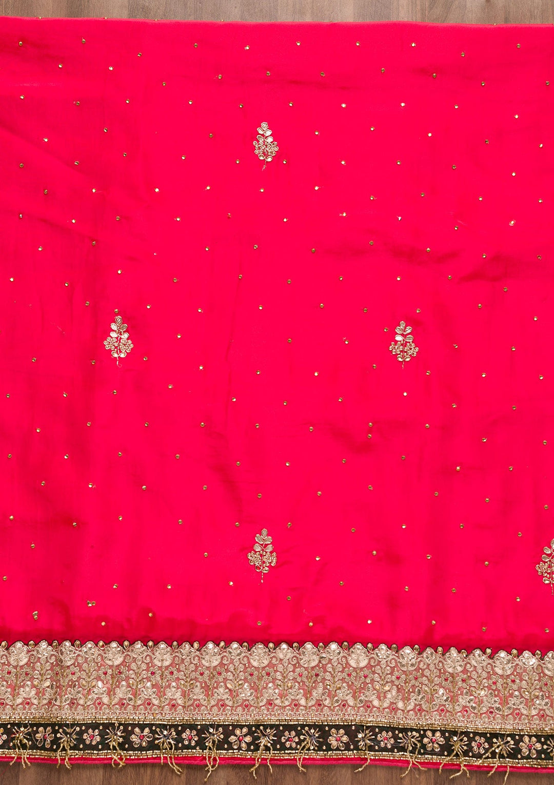 Red Gotapatti Semi Crepe Unstitched Salwar Suit-Koskii