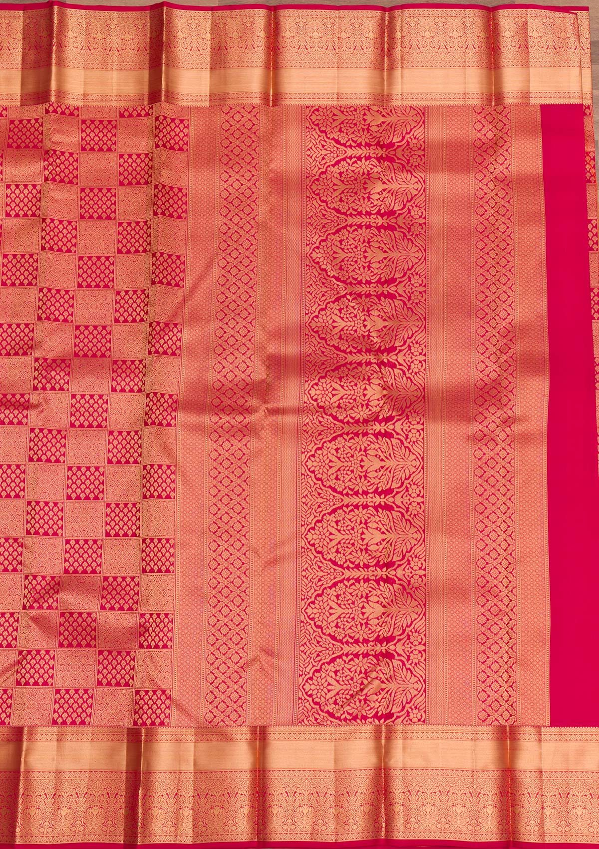 Maroon Zariwork Pure Silk Saree-Koskii