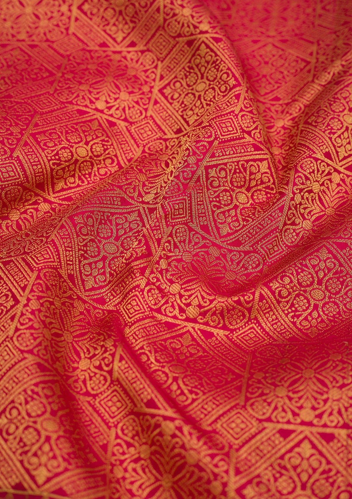 Maroon Zariwork Pure Silk Saree-Koskii