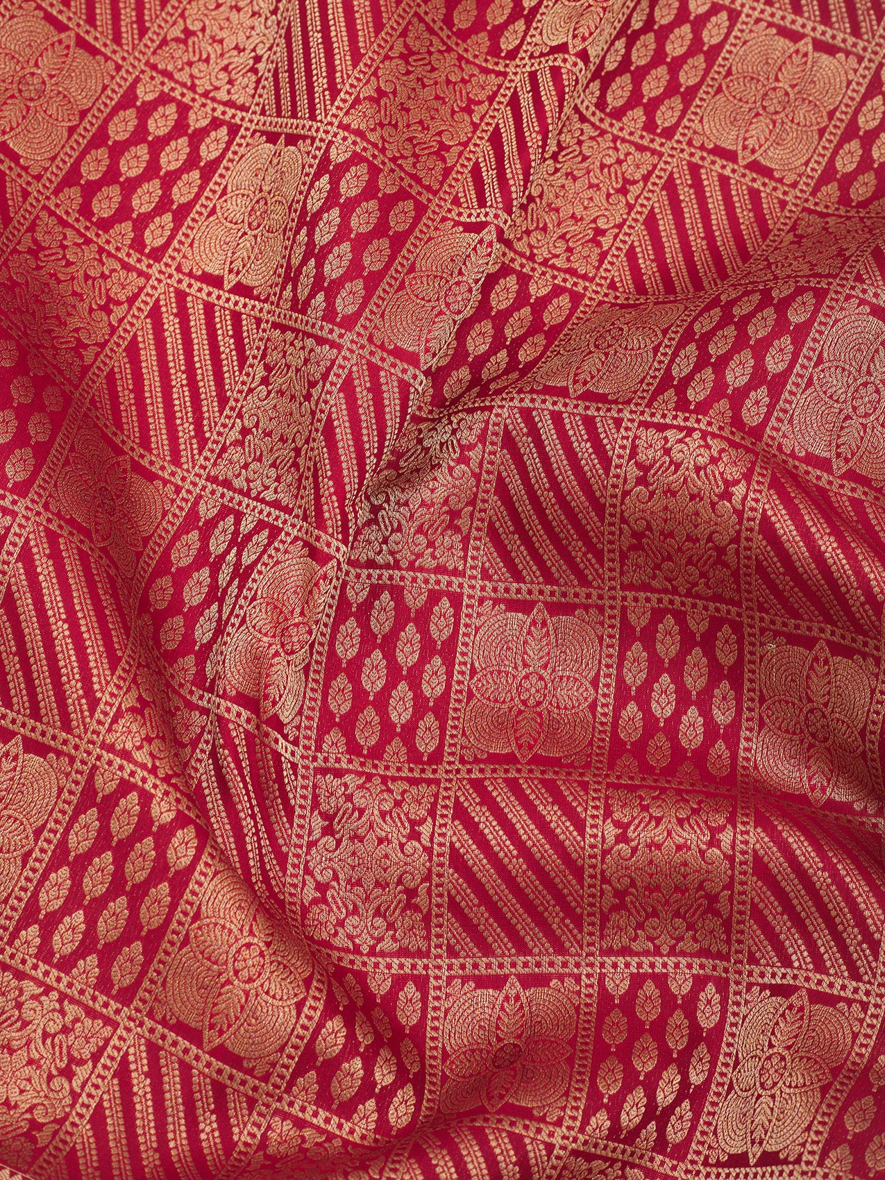 Maroon Zariwork Pure Silk Saree