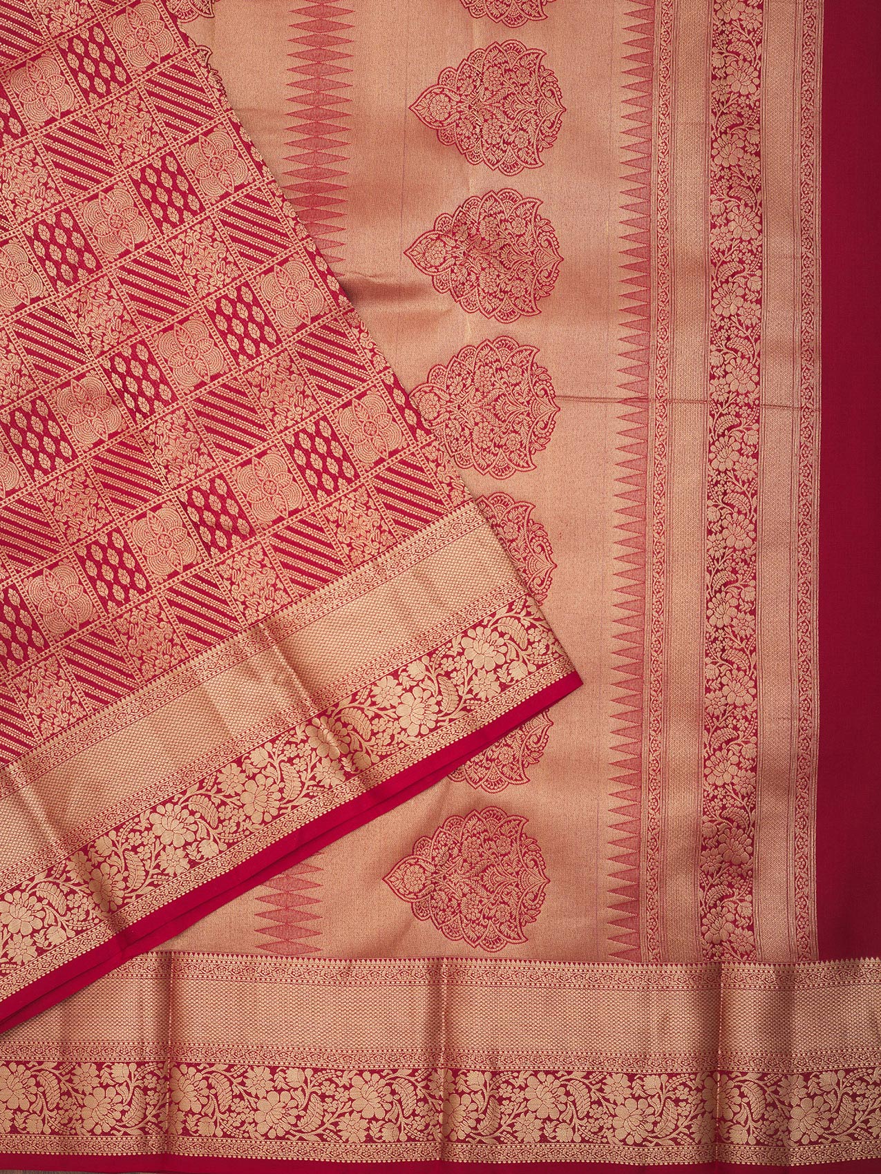 Maroon Zariwork Pure Silk Saree