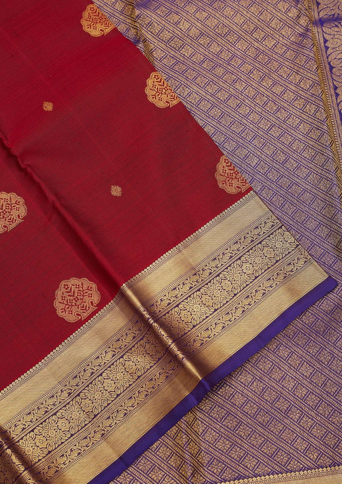 Maroon Zariwork Pure Silk Saree