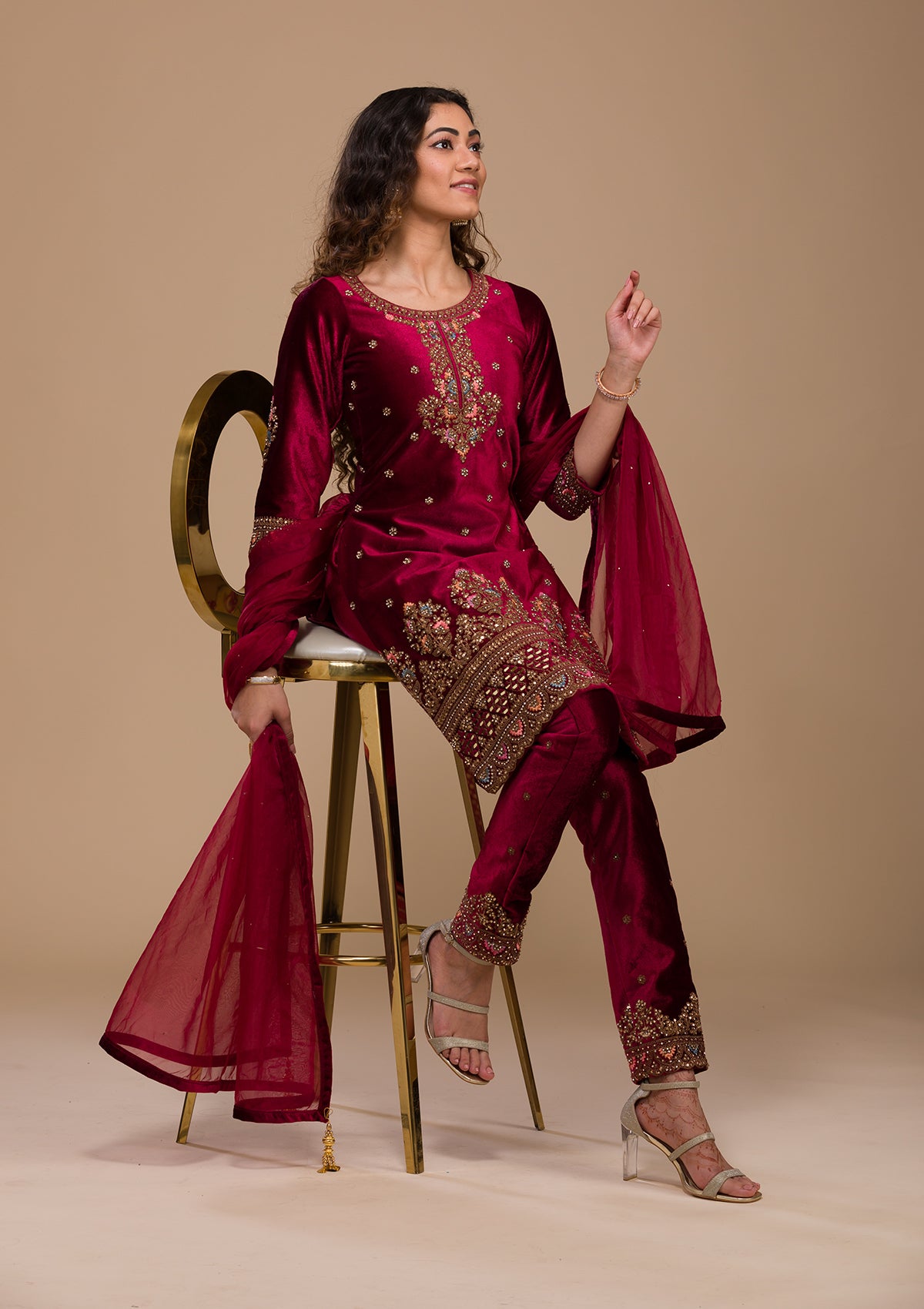 Maroon Zariwork Velvet Readymade Salwar Kameez-Koskii