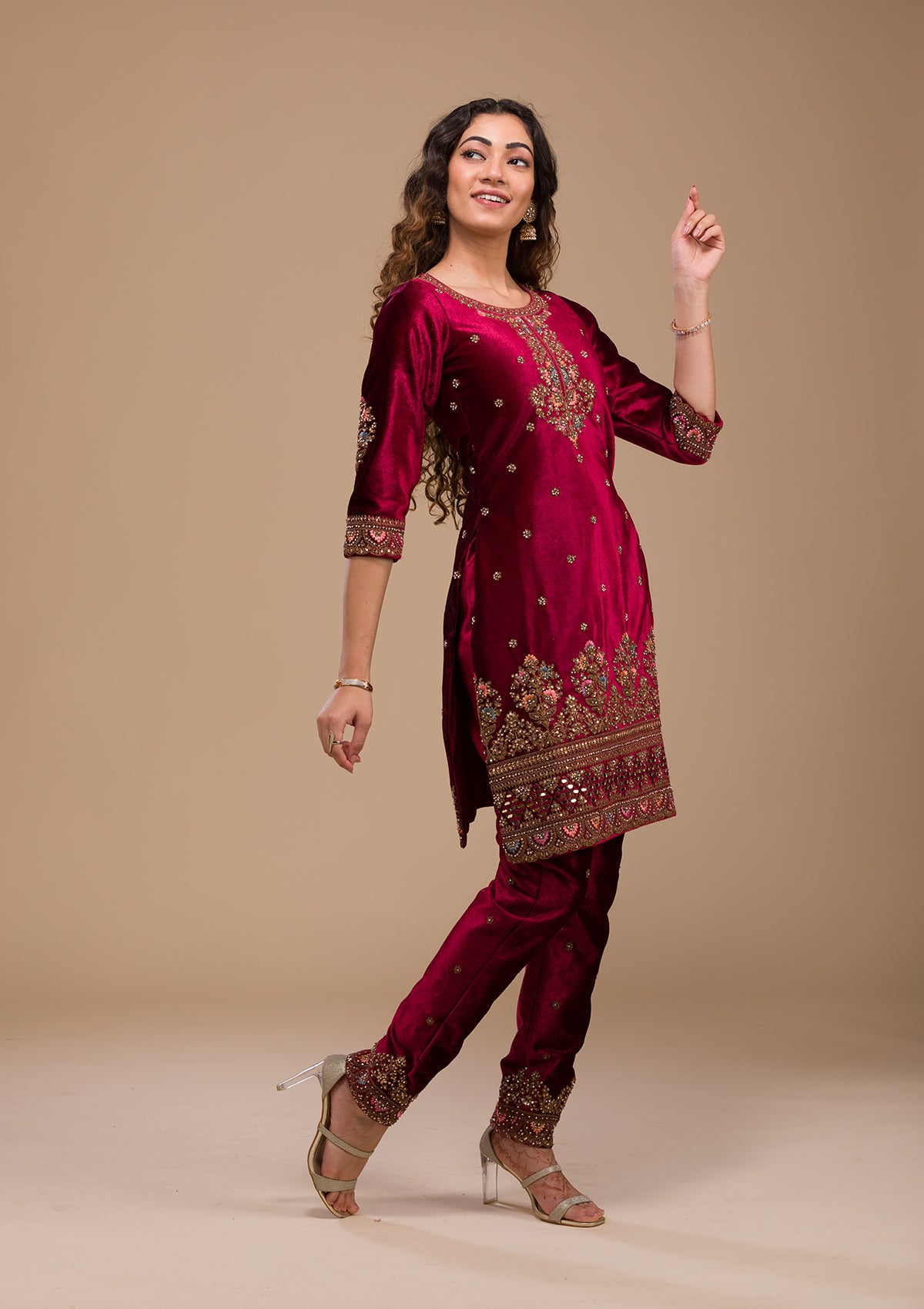 Maroon Zariwork Velvet Readymade Salwar Kameez-Koskii