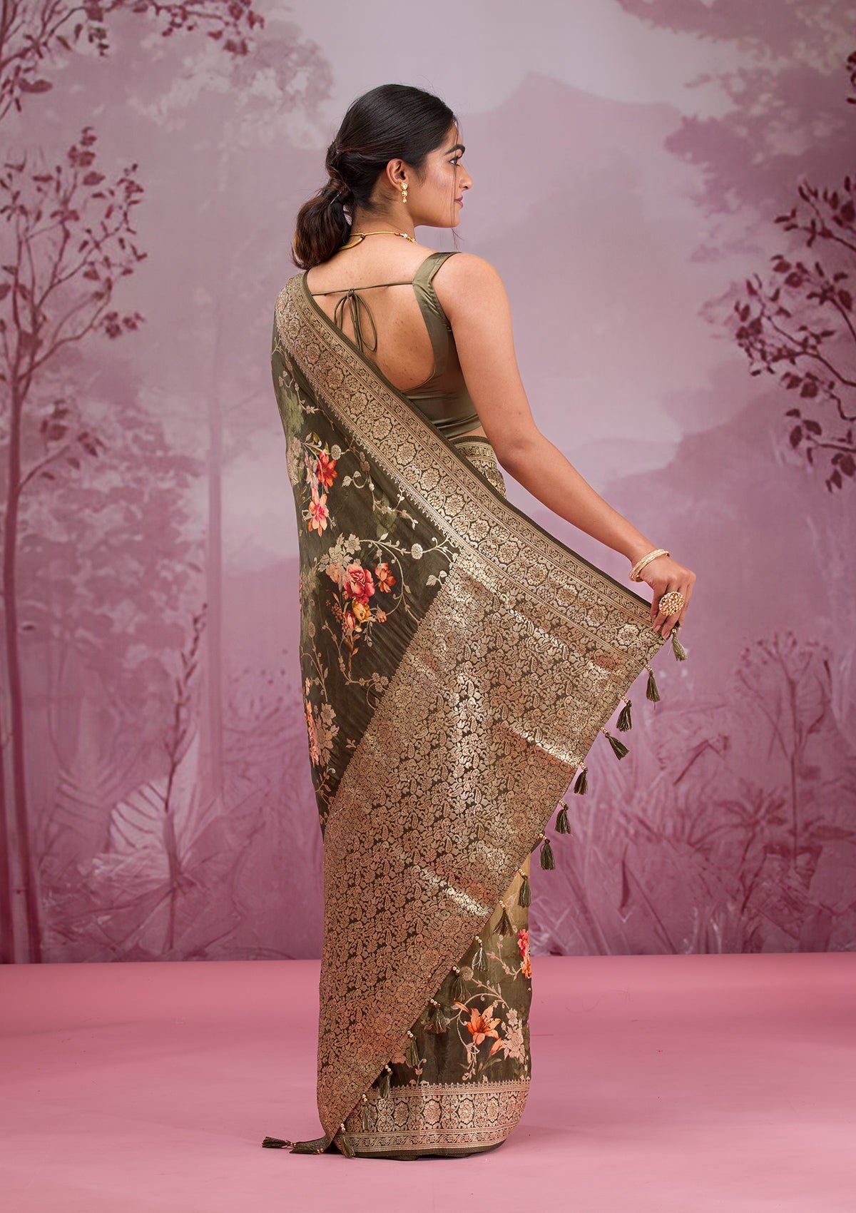 Mehendi Printed Georgette Saree-Koskii