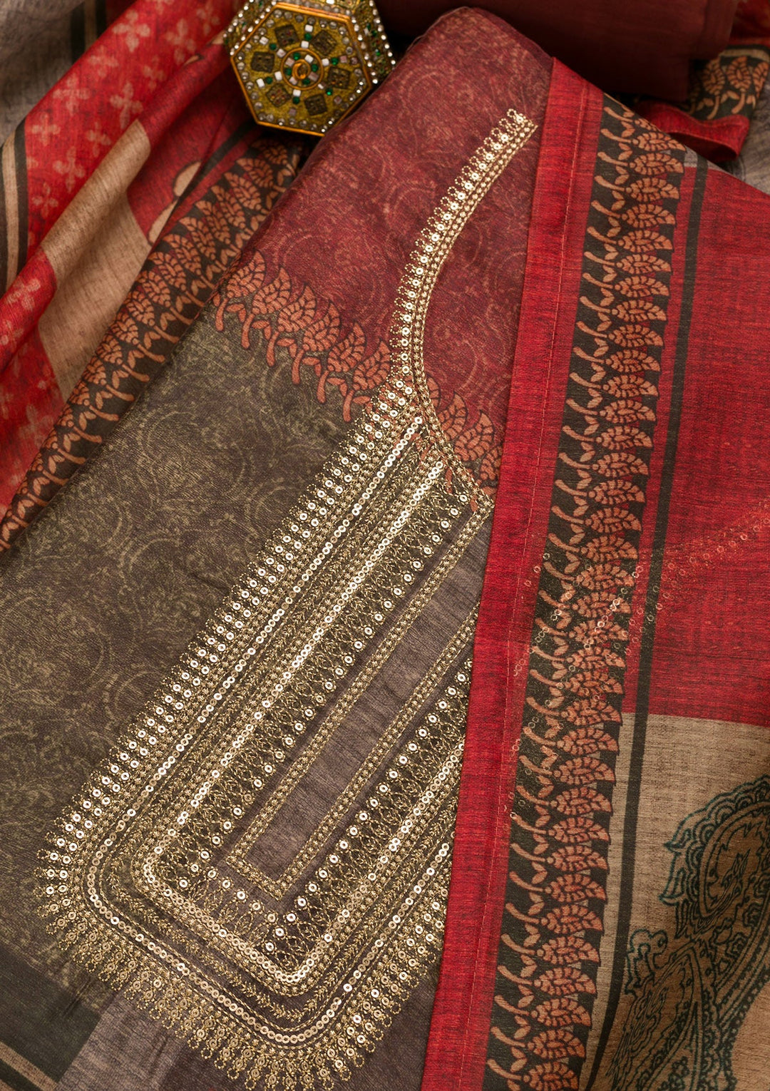 Mehendi Threadwork Chanderi Unstitched Salwar Suit-Koskii
