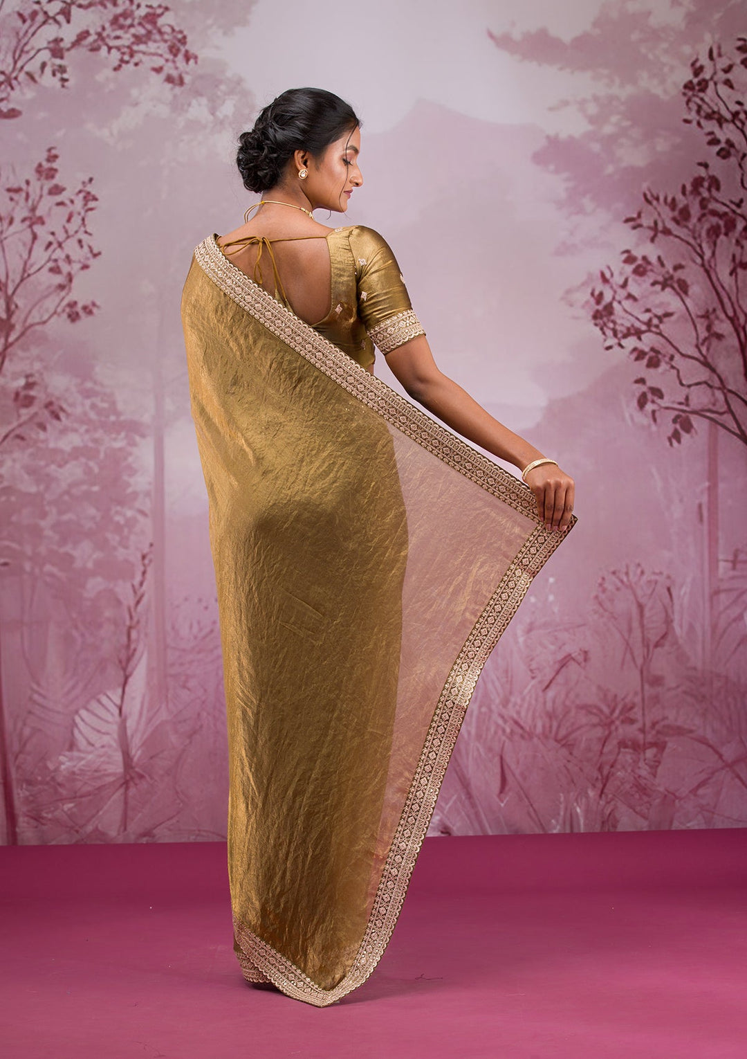 Mehendi Threadwork Tissue Saree-Koskii