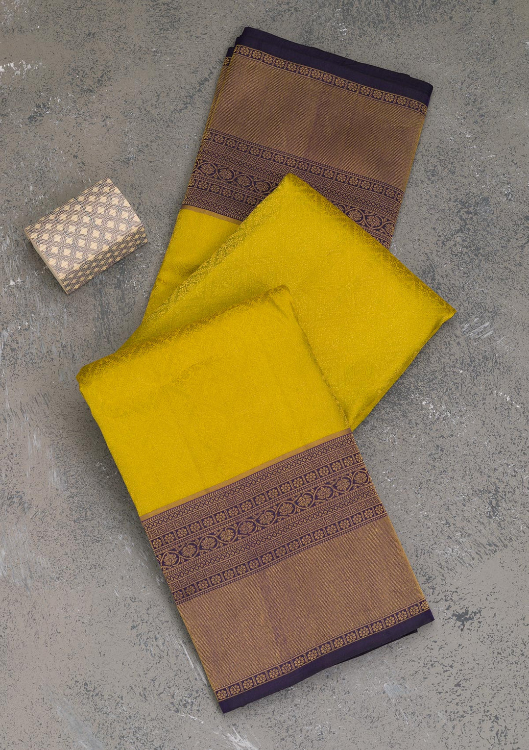Mehendi Zariwork Pure Silk Saree-Koskii