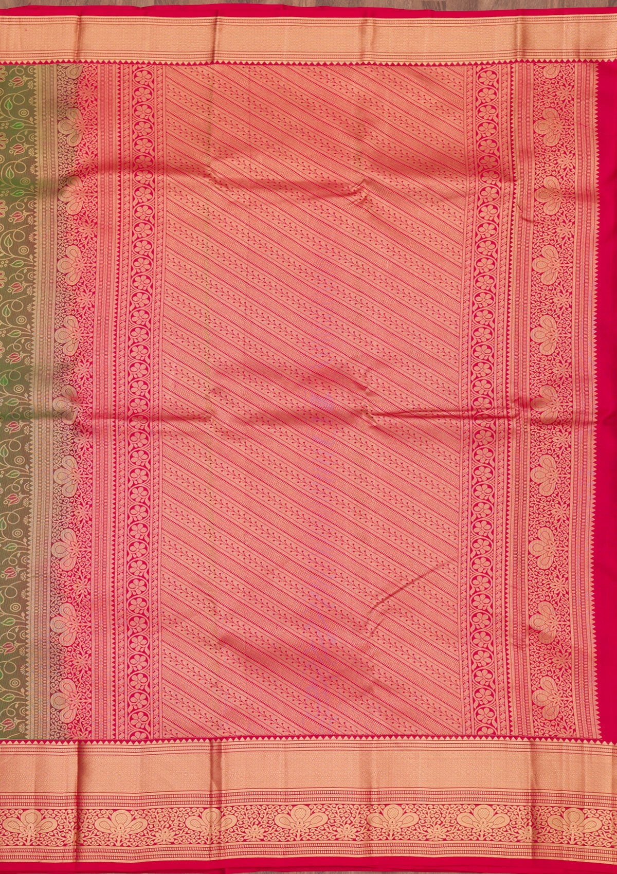 Mehendi Zariwork Pure Silk Saree-Koskii