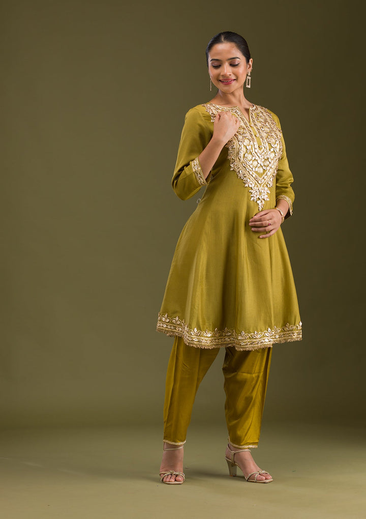 Mehendi Zariwork Semi Crepe Readymade Salwar Suit-Koskii