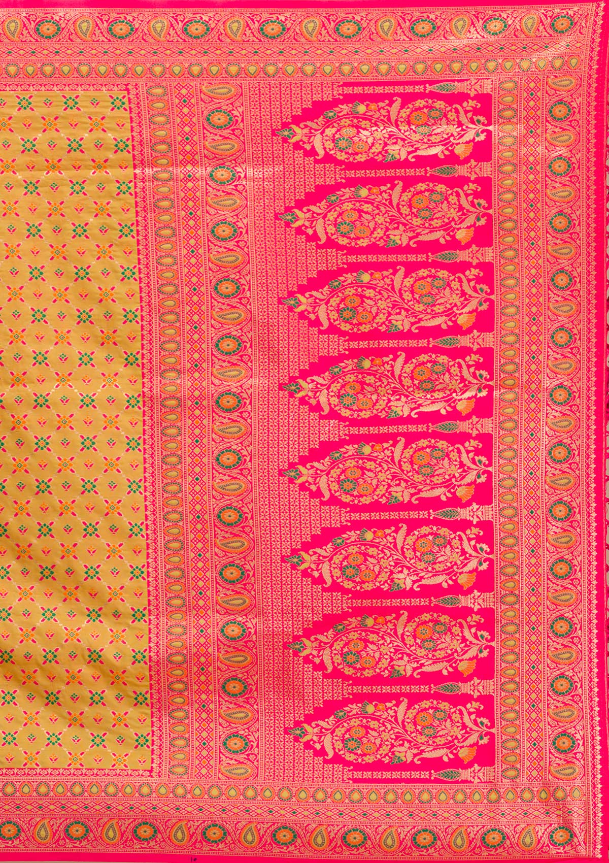 Mehendi Zariwork Soft Silk Saree-Koskii