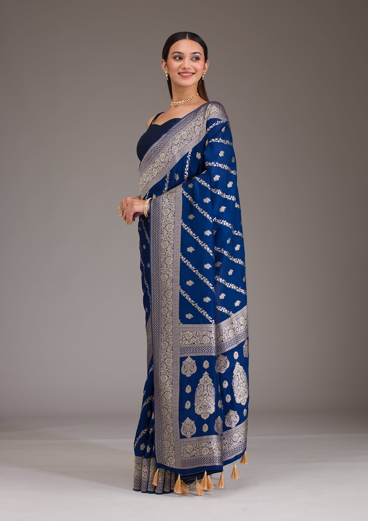 Navy Blue Zariwork Semi Crepe Saree-Koskii