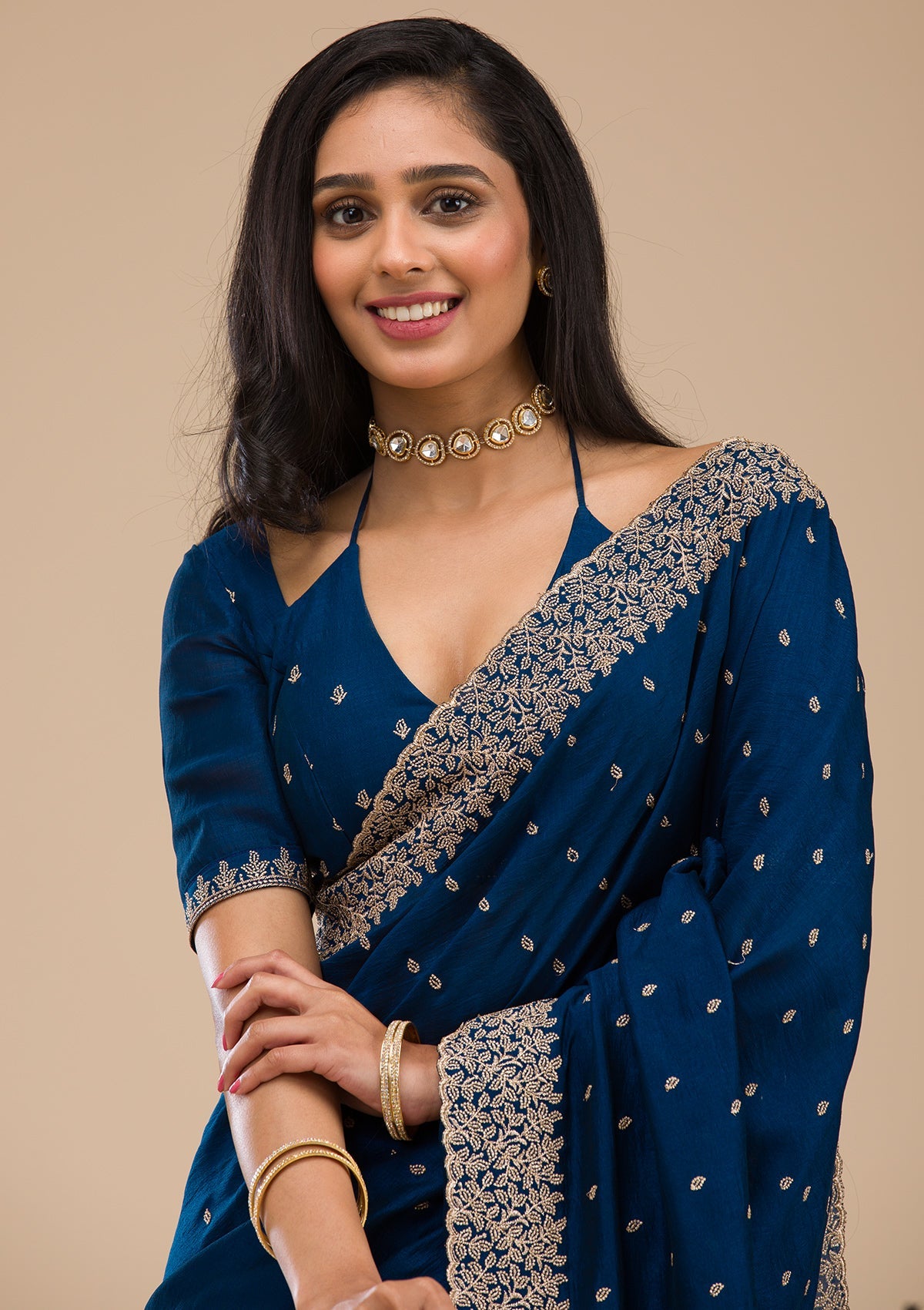 kosariii✴︎ Buy Grey Zariwork Art Silk Saree - Koskii