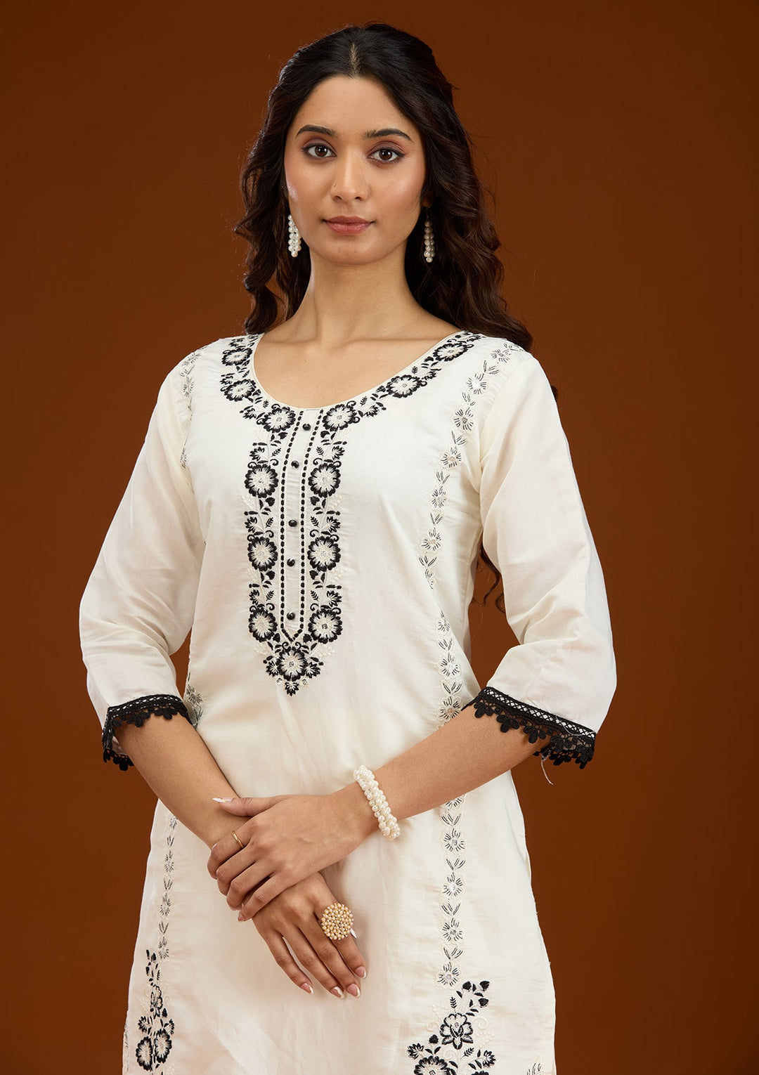 Off White Threadwork Semi Crepe Readymade Salwar Suit-Koskii