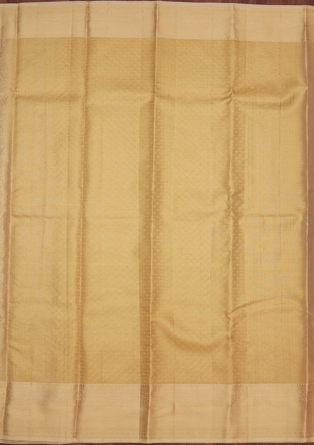 Off White Zariwork Pure Silk Saree-Koskii