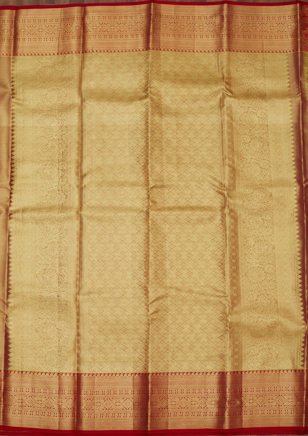 Off White Zariwork Pure Silk Saree-Koskii