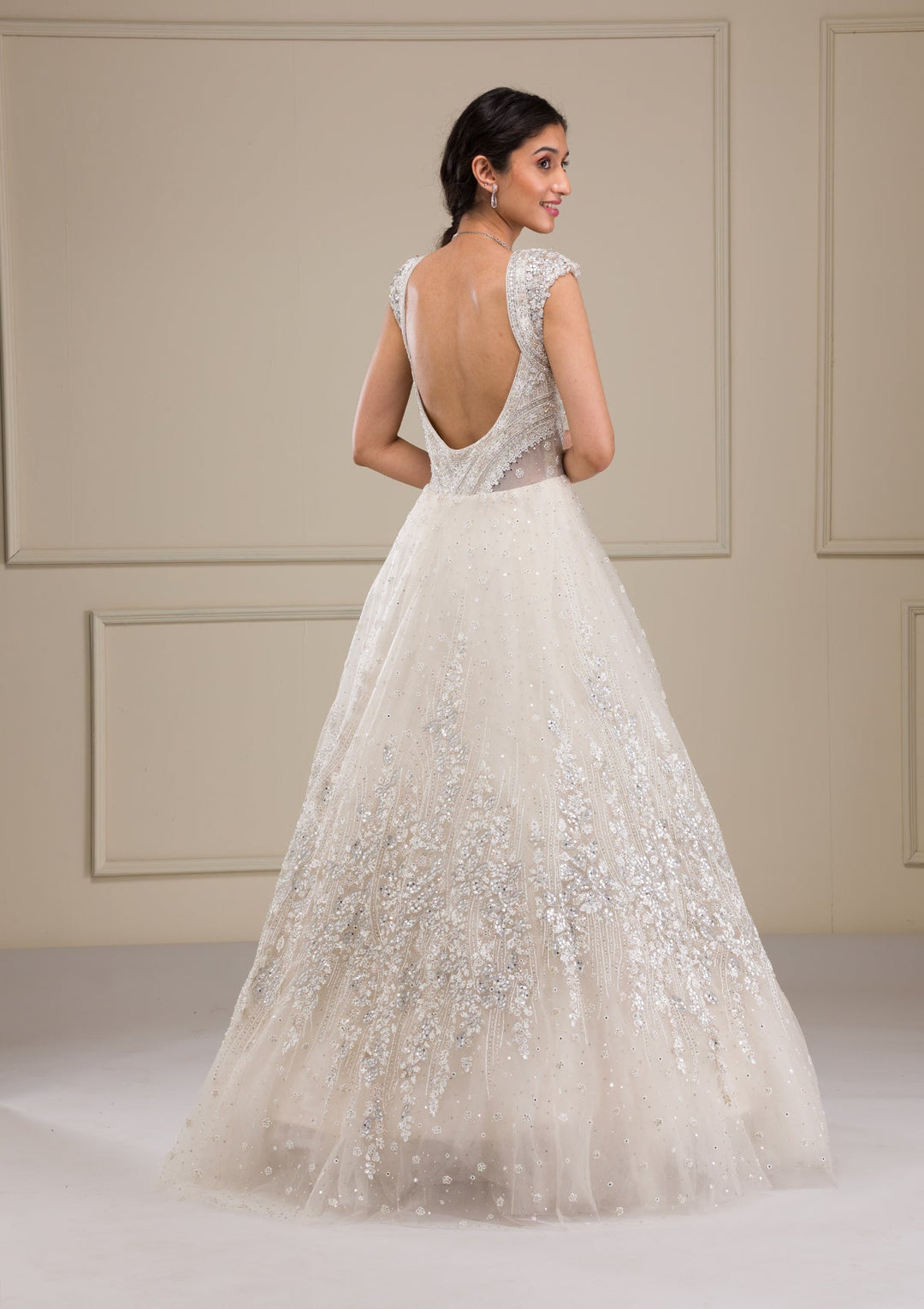Off White Silver Stonework Net Gown-Koskii