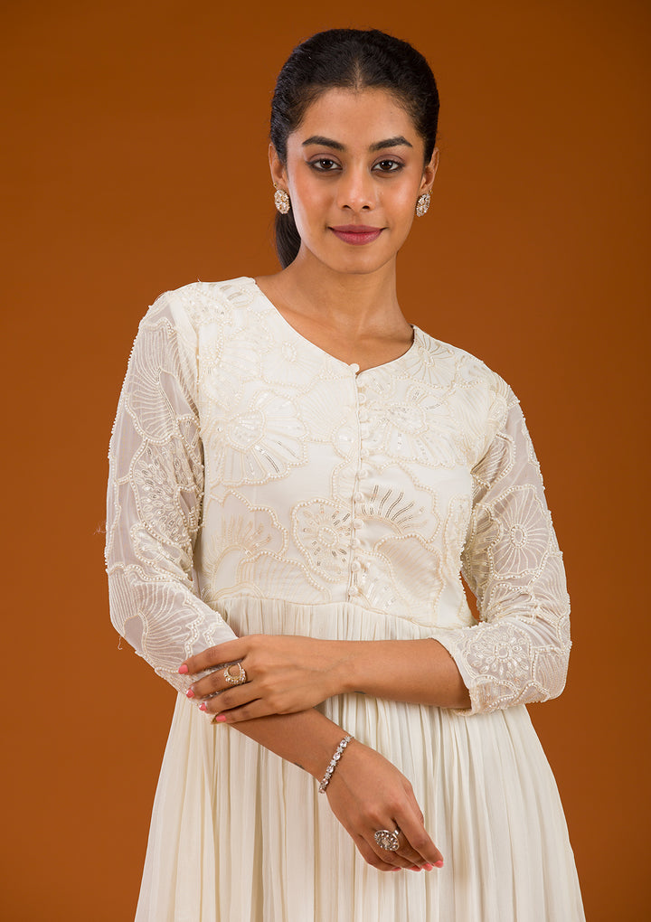 Off White Threadwork Semi Crepe Readymade Salwar Suit