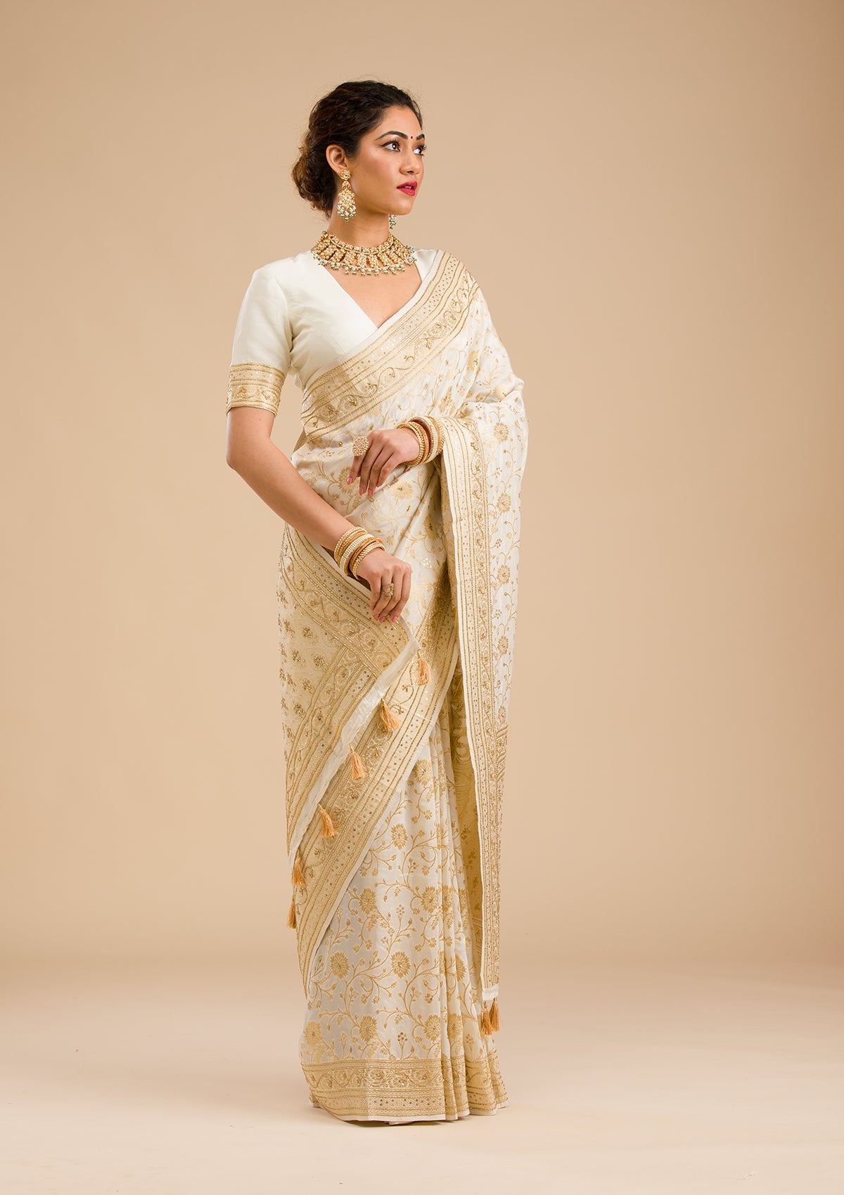 Off White Zariwork Banarasi Silk Saree-Koskii