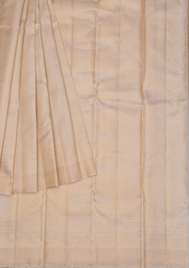 Off White Gold Zariwork Pure Silk Saree - Koskii