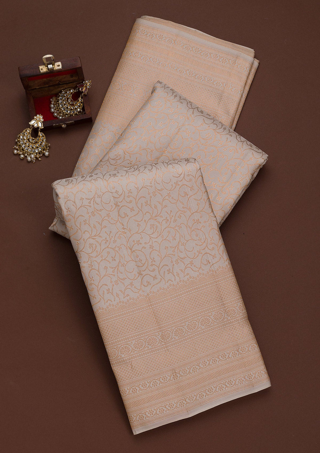 Off White Zariwork Pure Silk Saree-Koskii