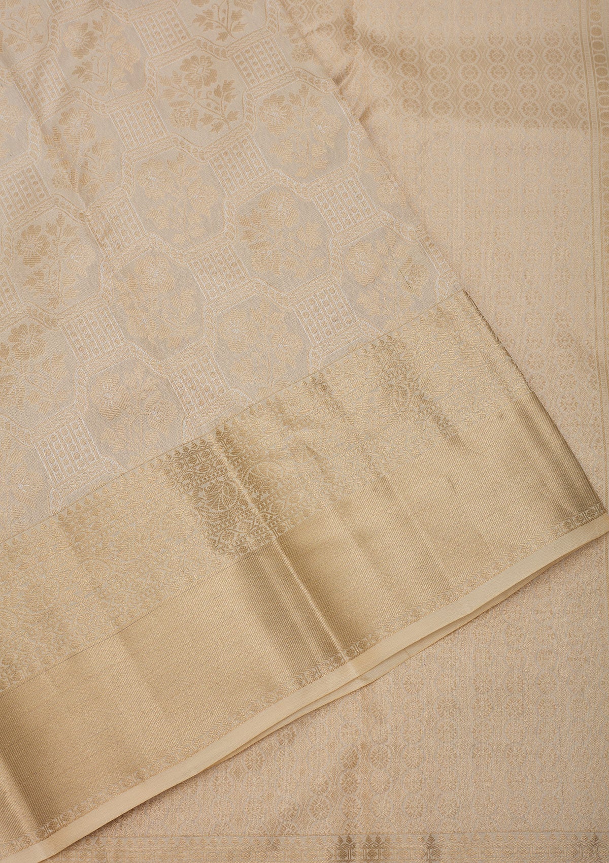 Off White Zariwork Pure Silk Saree