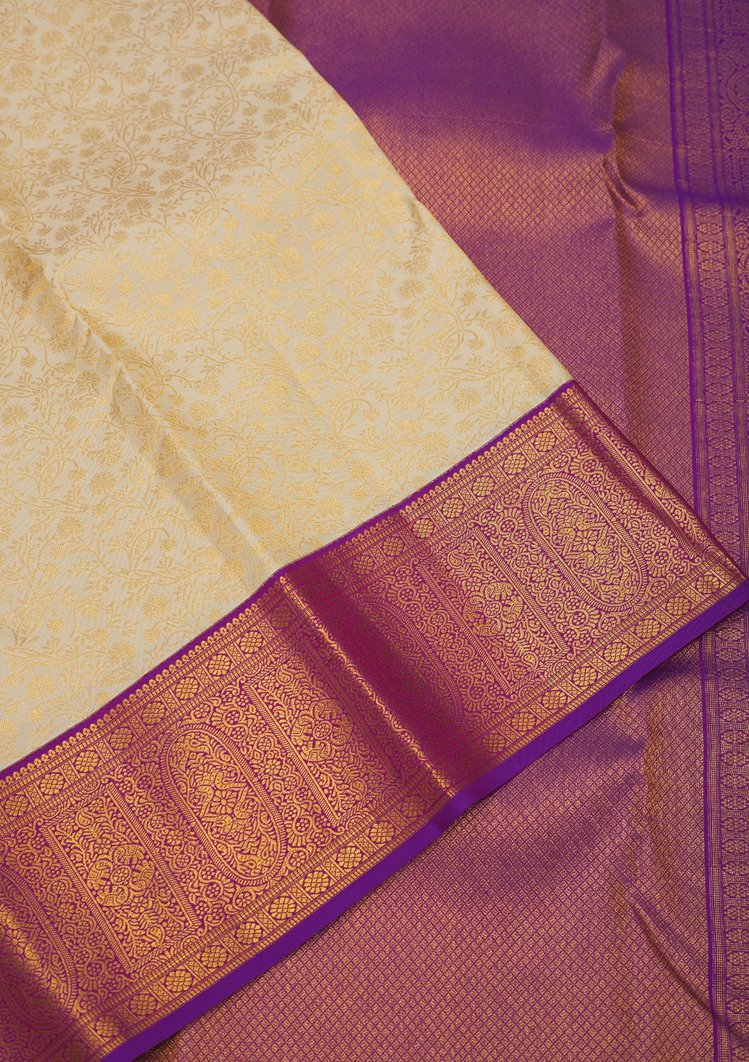 Off White Zariwork Pure Silk Saree-Koskii