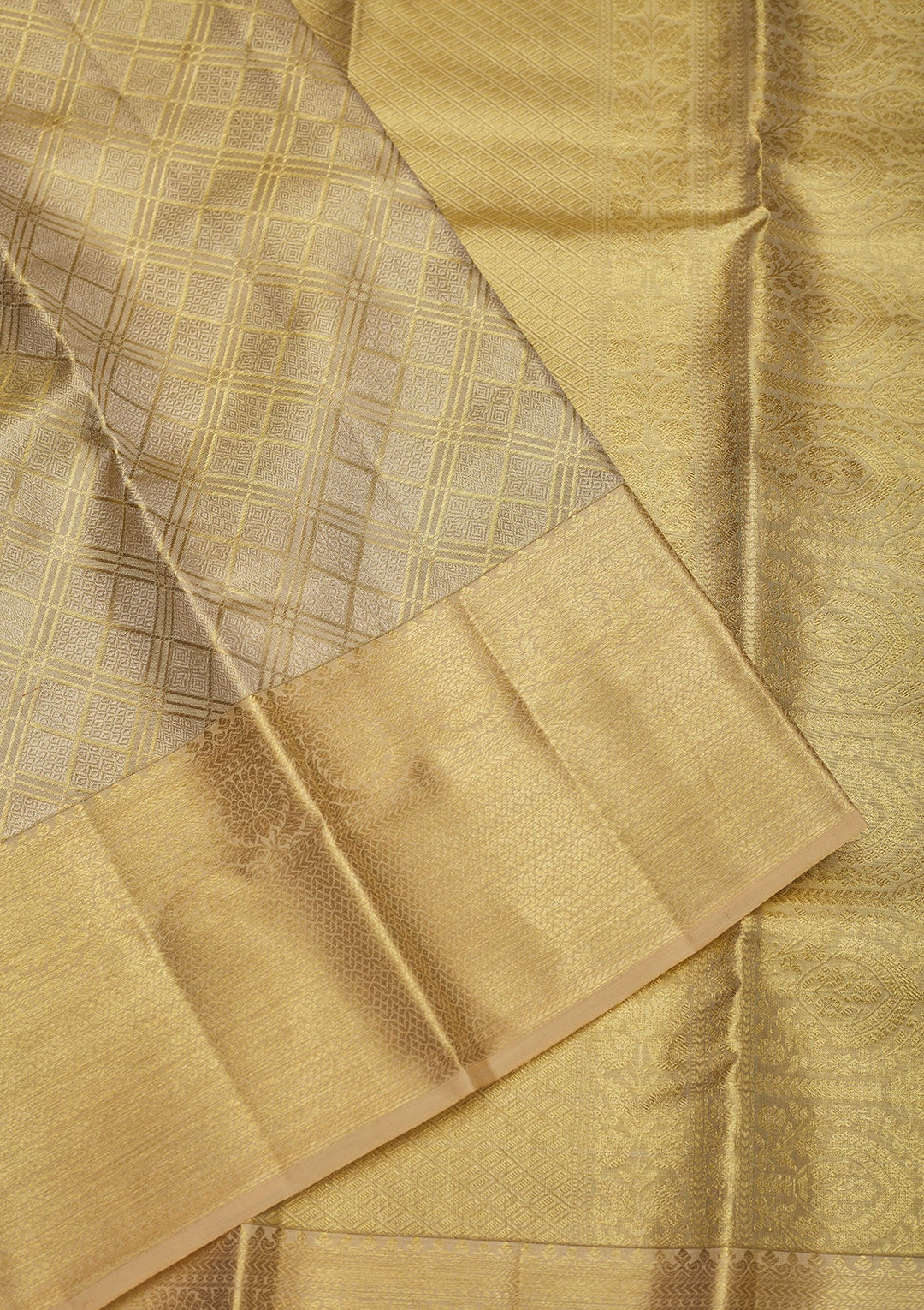 Off White Zariwork Pure Silk Saree-Koskii